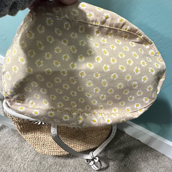 Retired Brighton Cream and Wicker Floral Tote Bag With Dustbag - Picture 13 of 16